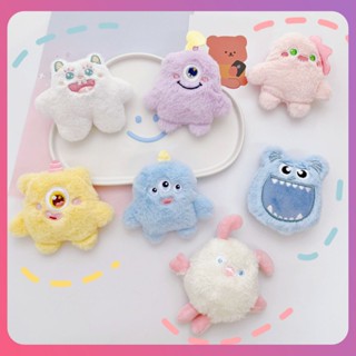 Creative Cartoon Hairy Monster เข็มกลัดอุปกรณ์เสริมจี้อินเทรนด์คุณภาพสูงการ์ตูนตาโตผมยาว Plush ตุ๊กตาเสื้อผ้าเข็มกลัดกระเป๋าอุปกรณ์เสริมของขวัญ [COD]