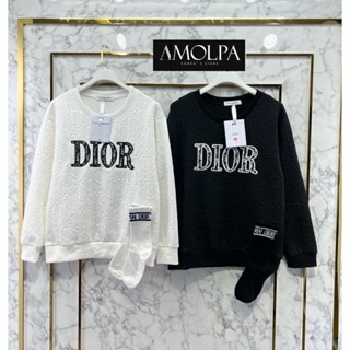 2สี ♥ เช็คสินค้าก่อนสั่ง SWEATER DIOR 3D !!!แถมฟรี ถุงเท้า 1 คู่ สเวตเตอร์ เสื้อแขนยาว งานนูนลอย ปักผ้าทอ ดิออร์