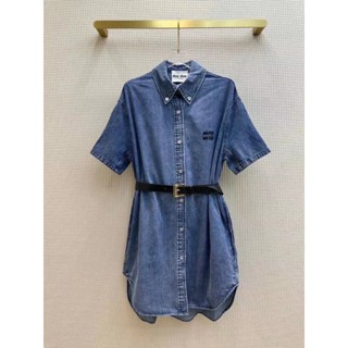 ♥ เช็คสินค้าก่อนสั่ง MIU MIU DENIM SHIRT DRESS เดรส เดรสสั้น เดรสเชิ้ต เดรสยีนส์ เนื้อนิ่ม กระดุมหน้า + เข็มขัด มิวมิว