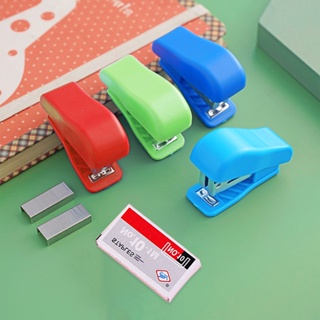 เครื่องเย็บกระดาษ  ขนาดเล็ก ที่เย็บกระดาษ การจัดส่งแบบสุ่ม ก…