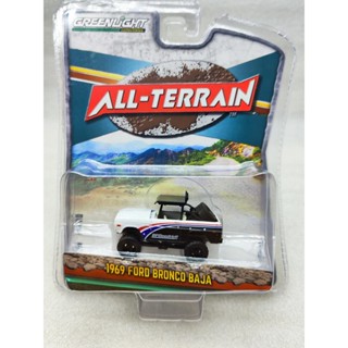 ไฟสีเขียว 1: 64 All Terrain Series 13-1969 Ford Bronco Baja-BFGoodrich