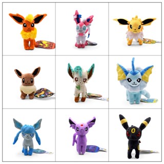 ใหม่ ตุ๊กตาครอบครัว Evee ขนาดเล็ก ยืนท่า Evee Umbreon Espeon Jolteon Flareon