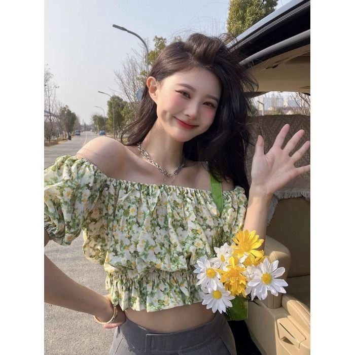 เสื้อลายดอกสีเขียวแขนสั้น Micki thumbnail 6