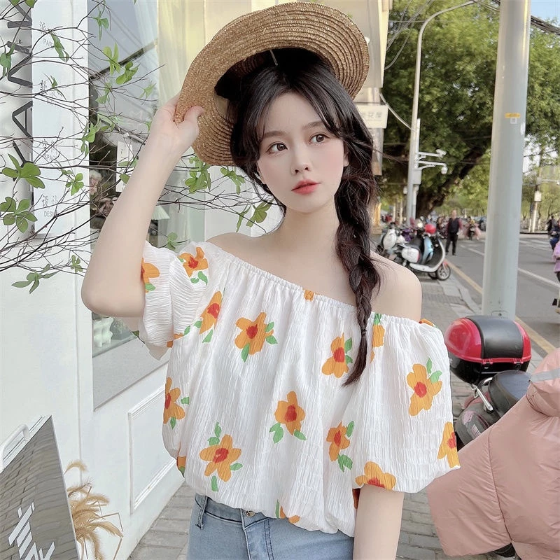 Bee เสื้อลายดอกแขนฟองแขนสั้นแฟชั่นผู้หญิง thumbnail 8