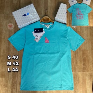 【สินค้าขายดี】เสื้อยืดคอกลมสีพื้น คุณภาพดี ผ้าบางเบาใส่สบาย