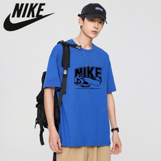 Nike ของแท้ 100% เสื้อยืดลําลอง แขนห้าส่วน ผ้าฝ้ายถัก แบบนิ่ม พิมพ์ลายถนน ทรงหลวม สําหรับผู้ชาย และผู้หญิง