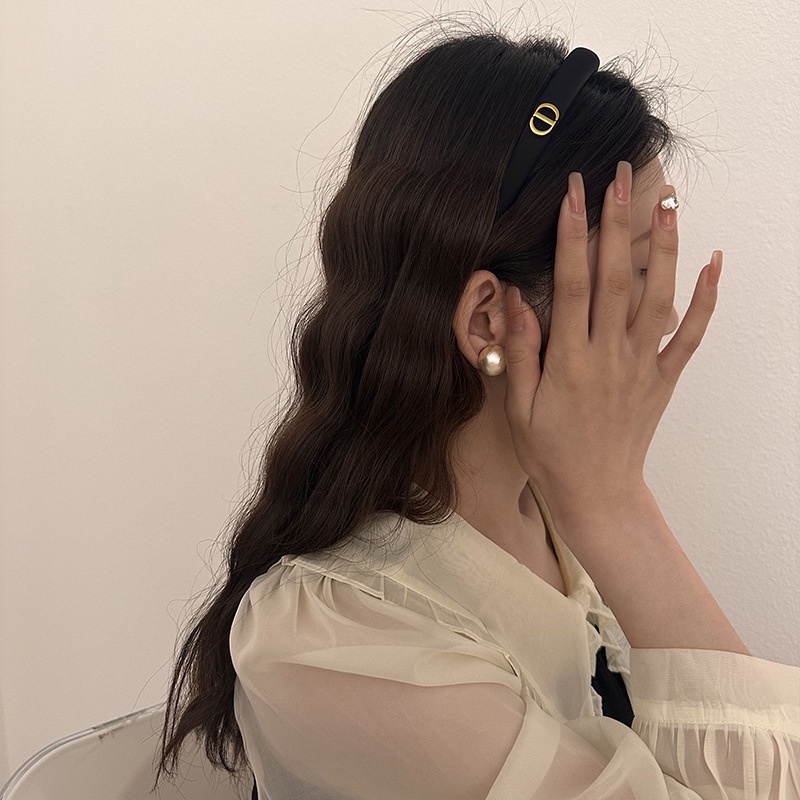 ใหม่ ที่คาดผม ลายกะโหลกศีรษะ สีดํา สีขาว สไตล์เรียบง่าย ระดับไฮเอนด์ เรโทร เครื่องประดับ สําหรับผู้หญิง ขายส่ง 2023