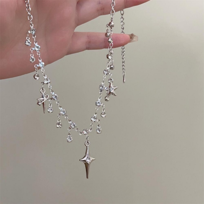 A Niche Design That Feels Like A Milky Way Necklace for Women's New Mang Star Studded with Diamonds, Creating A Romantic Atmosphere. A Collarbone Chain, A Neck Chain, and A Sweet A