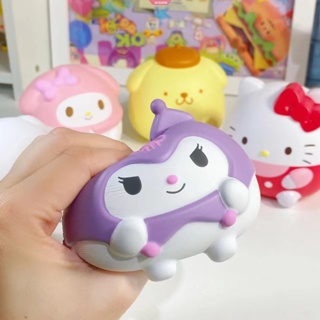 SANRIO ของเล่นบีบสกุชชี่บีบสกุชชี่ รูปลูกพีช ช่วยบรรเทาความเครียด เหมาะกับของขวัญวันเกิด สําหรับเพื่อน [ZXL]