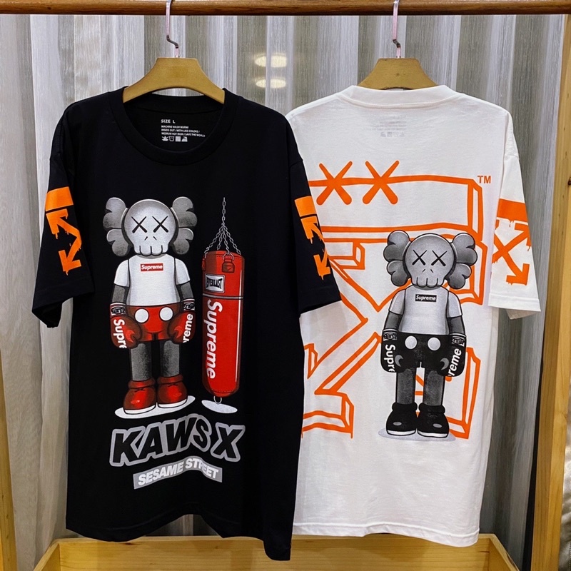 เสื้อยืดแขนสั้น Kawsนวม off white