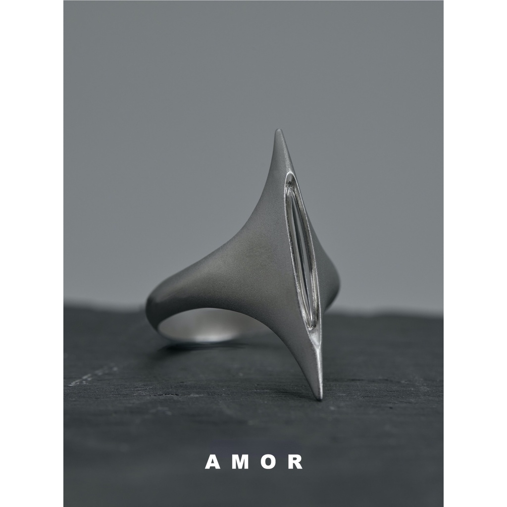 แหวนแฟชั่นสําหรับผู้ชาย ดีไซน์นิช unisex เนื้อขั้นสูง