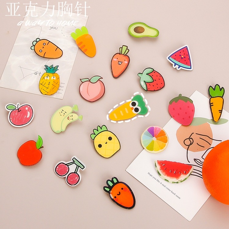 น่ารัก นุ่ม น่ารัก แครอท การ์ตูน แพทช์ อะคริลิค เข็มกลัด กระเป๋า จี้ผลไม้ สตรอเบอร์รี่ เข็มกลัด เข็มกลัด
