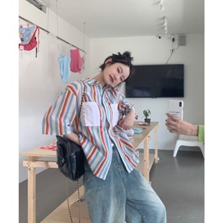 Suxi เสื้อเชิ้ตแขนสั้นลําลอง ลายทางแนวตั้ง กันแดด สไตล์วินเทจ แฟชั่นฤดูร้อน สําหรับผู้หญิง