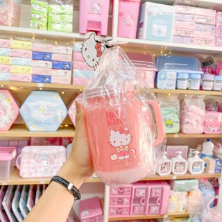 แก้วน้ำฝาเปิดมีหูจับ 354 Kitty 550ml.(คละลาย) //MO-1380 -ง160