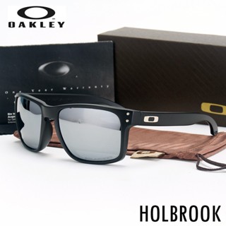 Oakley แว่นตากันแดด เลนส์โพลาไรซ์ HOLBROOK 9102 TR กรอบสีเงิน โลโก้สีเงิน