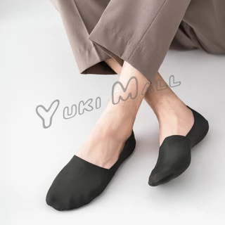 Yuki ถุงเท้าข้อสั้น เนื้อผ้าเด้ง เย็น กันลื่น สีพื้น สําหรับผู้ชาย EUR 39-43 Men's socks