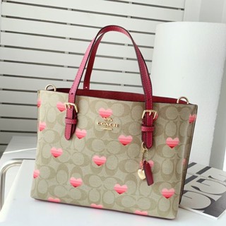 COACH CA252 mollie Tote 25 ขนาดกลาง/กระเป๋าโท้ทแบบพกพา/ช่องซิป/เดินทางพักผ่อน/กระเป๋าช้อปปิ้งหนัง/ลายรัก