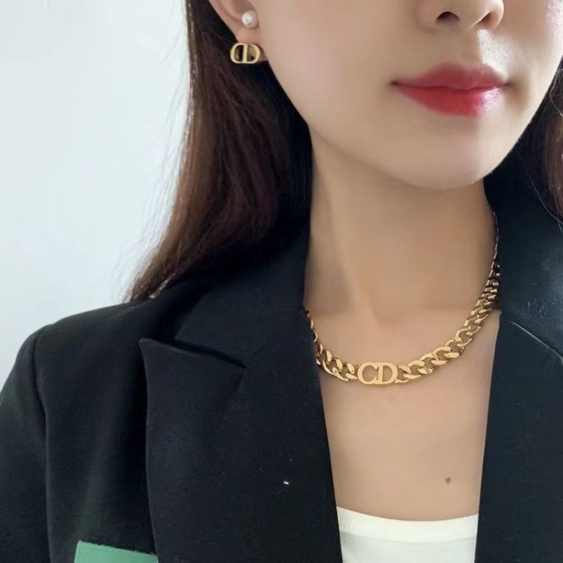 เครื่องประดับแฟชั่น สร้อยข้อมือ สร้อยคอไทเทเนียม จี้ตัวอักษร CD สไตล์พังก์ ฮิปฮอป