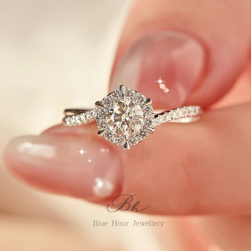 จริง Moissanite 0.5ct 1ct หกแฉกรอบตัดสีขาว D สีแหวน S925 เงินสเตอร์ลิงพร้อมการรับรอง GRA สามารถ Pass Test สําหรับหมั้นงานแต่งงานพิธีข้อเสนอ