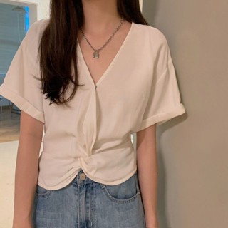 Korean version of simple short-sleeved V-collar shirt summer loose breathable womens solid color short-sleeved shirt