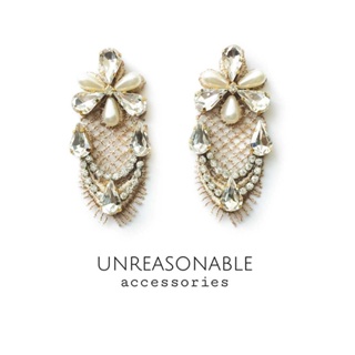 ต่างหูลูกไม้ สีนูด น้ำหนักเบา สวยใส่สบาย Unreasonable Accessories UA0029-01