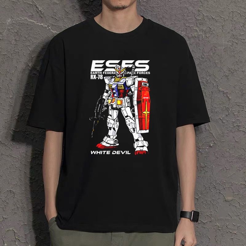 Unisex Yuanzu Freedom Gundam ครบรอบ 40 ปี แฟชั่น Gundam Robot เสื้อผ้าคู่อนิเมะเสื้อยืด ฤดูร้อน