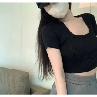 Perfect CROP - BASIC CROP TOP เสื้อครอปท็อป | เสื้อครอป ผ้าถัก สําหรับผู้หญิง