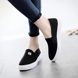 พร้อมส่ง🚚รองเท้าผ้าใบผู้หญิง สลิปออน สไตล์เรียบง่าย แฟชั่น ลำลอง ลำลอง ยืดหยุ่นได้ดี ไม่เจ็บเท้า ทนต่อการสึกหรอ P-015