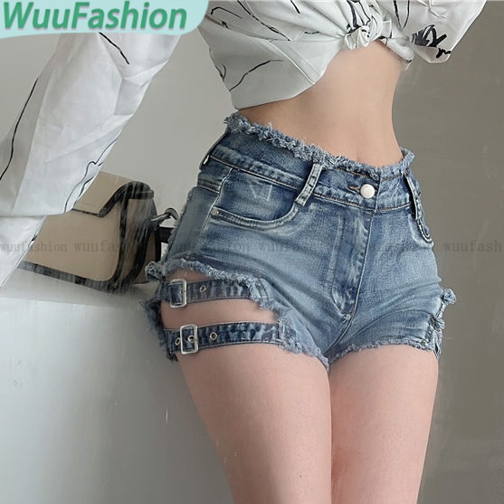 W&F Fashion/ฮอตเรียลแฟชั่น! กางเกงยีนส์ขาสั้นผู้หญิงลวดลายช่อตกแต่งด้วยแสนสวยที่เรียกความสนใจด้วยดีไซน์ที่เป็นเอกลักษณ์และหวานหวิวหว่างหมวดหมู่เสื้อผ้าแฟชั่นสไตล์สาวสวย