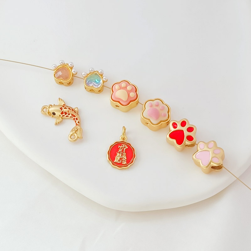 วิธีโบราณอุปกรณ์เสริมทองน้ํามันหยดกรงเล็บแมวอุ้งเท้าหมีการ์ตูนน่ารัก Spacer ลูกปัดทําด้วยมือ DIY ลูก