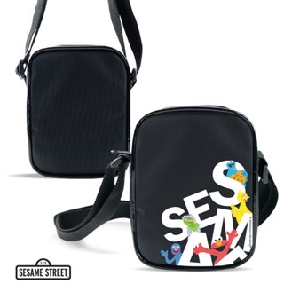 SST3-กระเป๋าสะพาย : Sesame Street Big Letters Crossbody Bag W12xH15xS4.5 cm.-BK