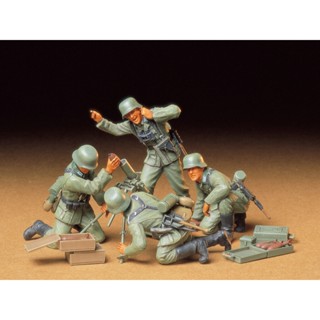 TAMIYA 35193 1/35 GERMAN INFANTRY MORTAR TEAM