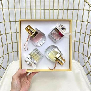 (30ml * 4) Chloe perfume sample set of four Chloe ถุงน้ําหอม EDP Piglet mini น้ําหนักเบา สําหรับผู้ชาย และผู้หญิง 4x30 มล. 4 ชุด