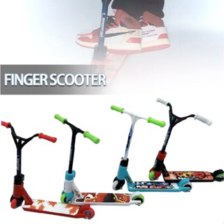 Mini Finger Scooter Two Wheel Skateboard Fingerboard Kids Gift Novelty Toy