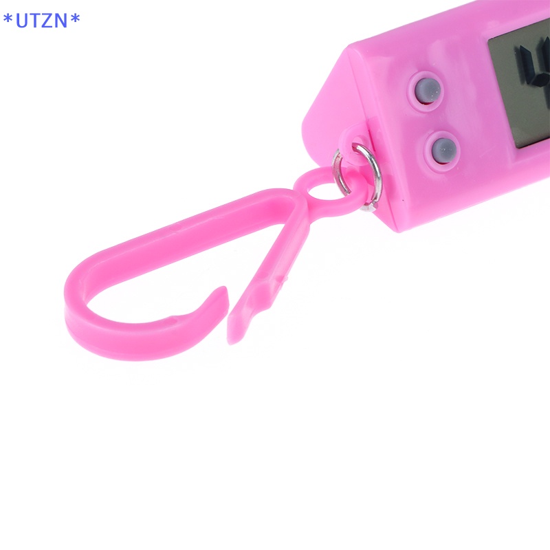 Utzn> พวงกุญแจนาฬิกาดิจิทัล อิเล็กทรอนิกส์ ทรงสามเหลี่ยม ขนาดเล็ก ของขวัญ สําหรับนักเรียน ผู้ชาย และผู้หญิง