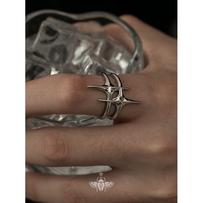 แหวนแฟชั่นผู้ชาย Star Ring ดีไซน์นิช คนรักความรู้สึกขั้นสูง บุคลิกภาพ unisex