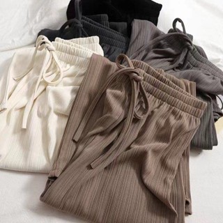 [พร้อมส่ง] กางเกงขายาวลําลอง ผ้าเรยอน ขากว้าง ลายทาง แนวตั้ง หลากสีสัน สําหรับสตรี