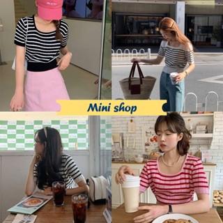 Mini shop🌸พร้อมส่ง🌸 (M2006) เสื้อไหมพรมแขนสั้น ดีเทลลายทางแขนจั๊มใส่สบาย  -C