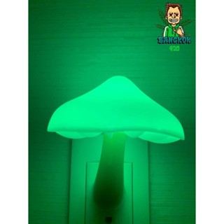 อุปกรณ์ไฟ โคมไฟเห็ดติดผนัง ใช้ตกแต่งบ้าน พร้อมเซนเซอร์ตรวจจับแสง Mushroom Night Light Wall Lamp