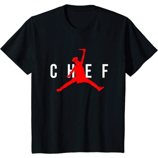 ขายดี เสื้อยืดคอกลม แขนสั้น พิมพ์ลายโลโก้ Jumping Chef Knife สําหรับผู้ชาย ร้านอาหาร 794921