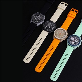 สายนาฬิกาข้อมือซิลิโคน กันน้ํา สีสันสดใส 20 มม. สําหรับ Garmin And MoonSwatch ผู้ชาย และผู้หญิง