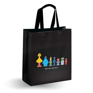 Se-ed (ซีเอ็ด) : SST3-กระเป๋ากระสอบสาน PP : Sesame Street Family PP Woven Tote Bag-BK-M W35XH40XS15 cm.