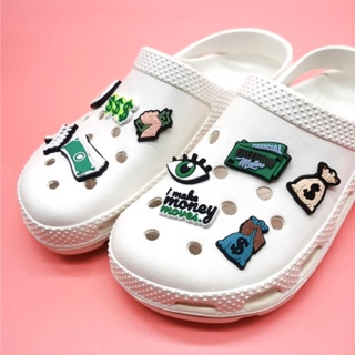 การ์ตูนเงินสด Crocs ออกแบบ Jibitz เงินกระเป๋าสตางค์ Jibbits เสน่ห์กระปุกออมสิน Jibits Crocks สําหรับผู้หญิงรองเท้าอุปกรณ์เสริมเสน่ห์รองเท้า Pins ตกแต่ง