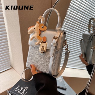 KIQUNE   กระเป๋าสะพาย ข้าง กระเป๋าผู้หญิงสะพายข้าง 2023 new  Chic ins Beautiful สบาย L91TIZB 37Z230910