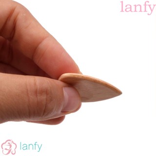 Lanfy ปิ๊กกีตาร์อะคูสติก ไม้กก รูปหัวใจ ไม้วอลนัท อุปกรณ์เสริมกีตาร์ 5 ชิ้น ต่อกล่อง