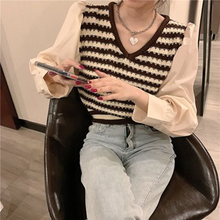 🧡Crush🧡  เสื้อยืด คอวีลาย Splicing แขนยาว เสื้อยืดสไตล์เกาหลี