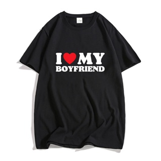 เสื้อยืด พิมพ์ลายตัวอักษร I Love My Boyfriend Red Heart Symbol สี่ฤดู สําหรับผู้ชาย