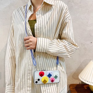 เคสโทรศัพท์มือถือ แบบใส ลายดอกไม้หน้ายิ้ม มีสายสะพายข้าง ปรับได้ สําหรับ Apple iPhone 14 13 12 13 11 12 14 Pro MAX 8plus 7plus 6 6s 14 Plus 7 8 XR X XS MAX SE
