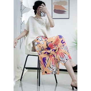 2MUAY PRINTED PLEAT SKIRT กระโปรงผู้หญิง กระโปรงพลีทคุณภาพ รุ่น GPC92081-1 3สี FREE SIZE