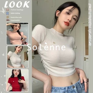 Solenne  เสื้อครอป เสื้อยืดผู้หญิง ครอป baby tee สาวเรโทร 2023 NEW Style High quality คุณภาพสูง ทันสมัย Trendy A99J2ZA 36Z230909